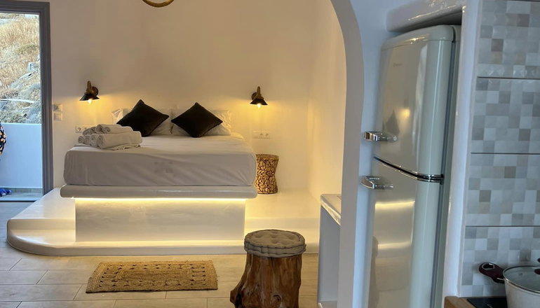 Provenzo Apartments & Suites - Πέρα Γιαλός, Αστυπάλαια