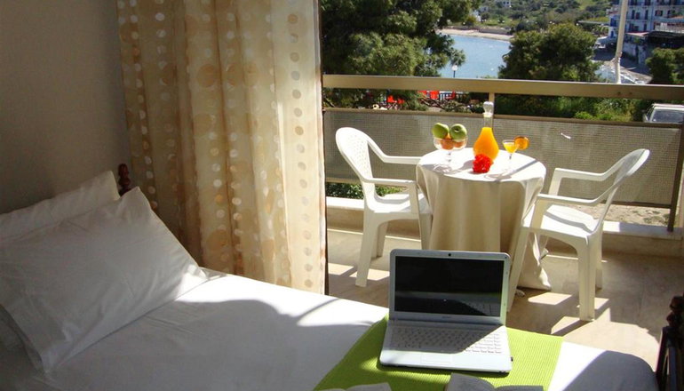 Rachel Hotel