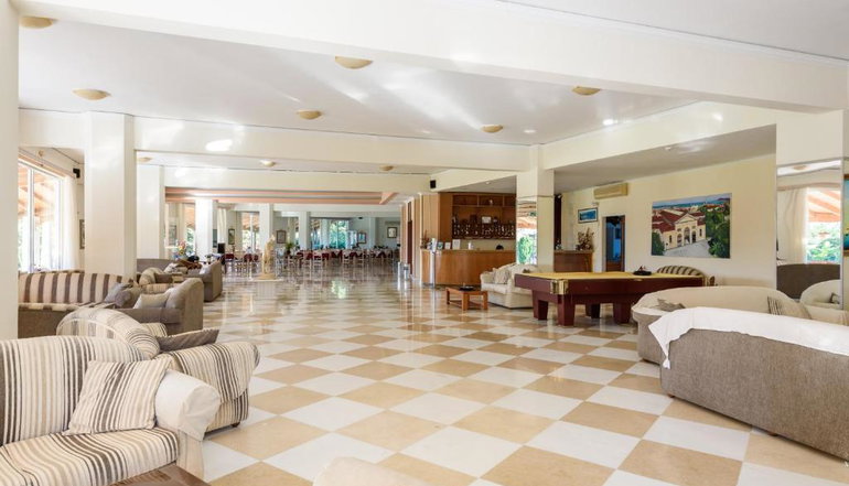 Regina Hotel