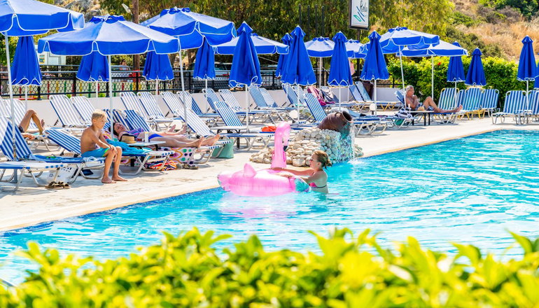 Relax Hotel