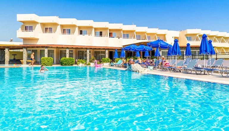 Relax Hotel