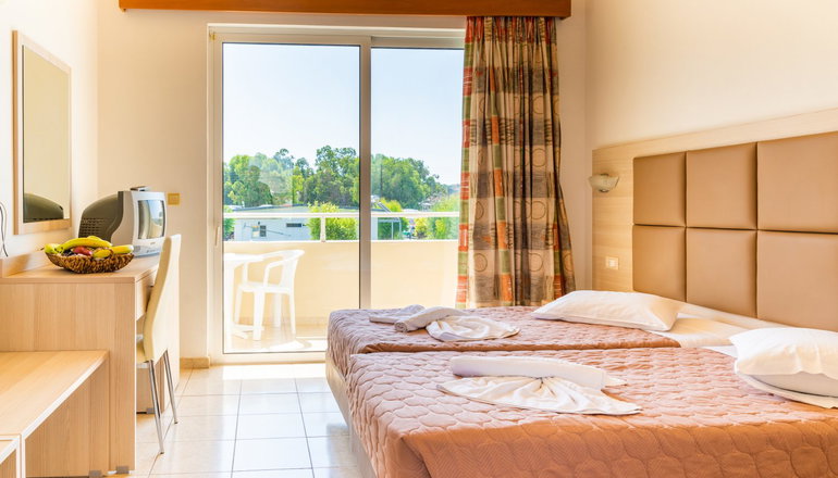 Relax Hotel