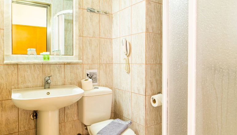 Relax Hotel