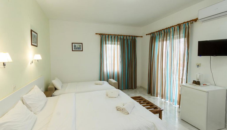 Revekka Rooms B&B