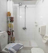 Revekka Rooms B&B