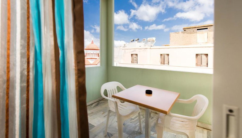 Revekka Rooms B&B