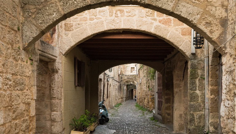 Rhodes Old Town Castello Suite