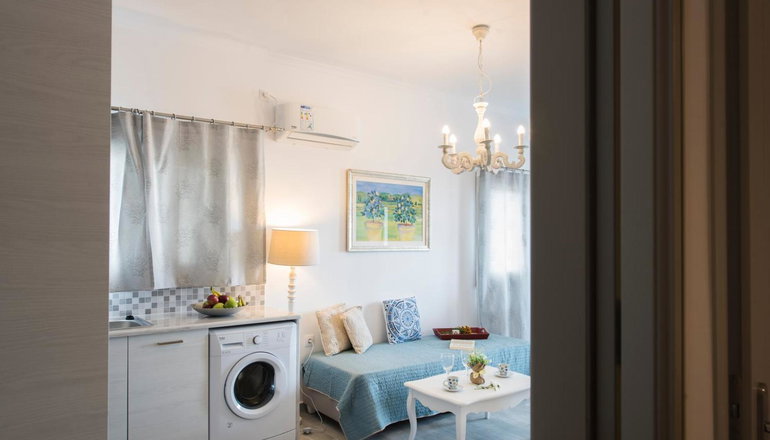 Rose Suites - Βούρβουλος, Σαντορίνη