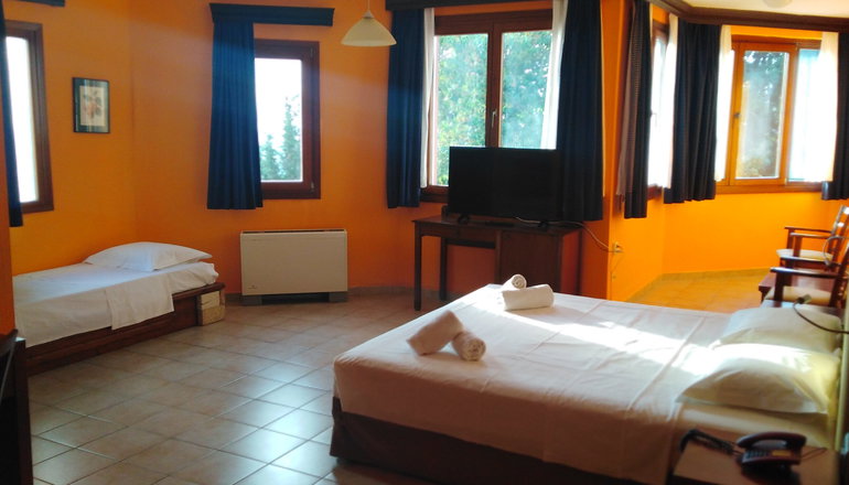 Roxani Country House - Μαρώνεια, Κομοτηνή