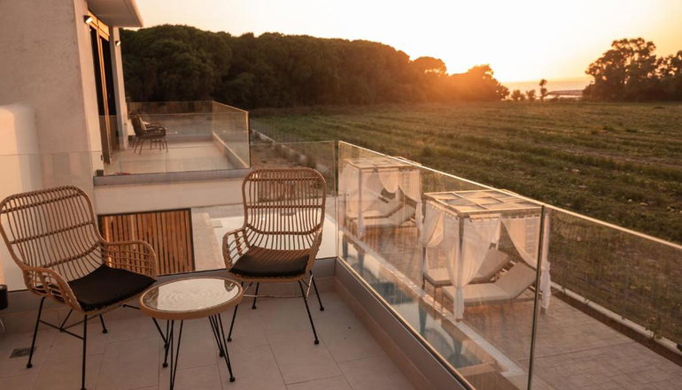 Salt Boutique Hotel