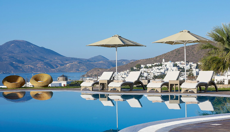 4* Santa Maria Village Milos