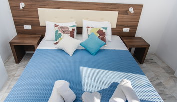 Santorini Hotel - Φηρά, Σαντορίνη