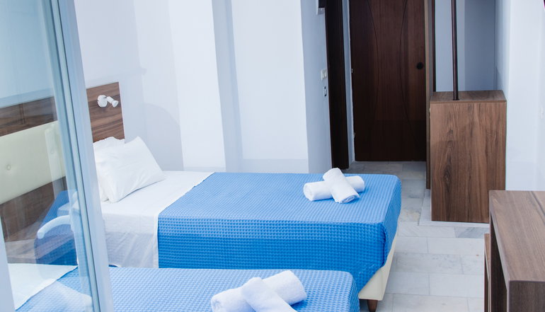 Santorini Hotel