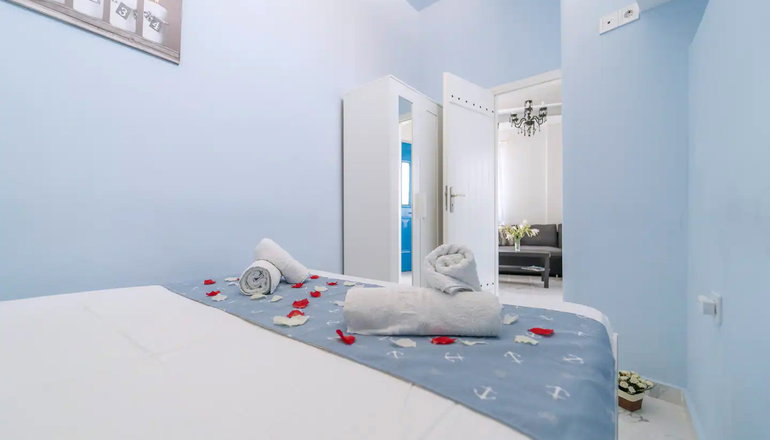 Santorita Suites