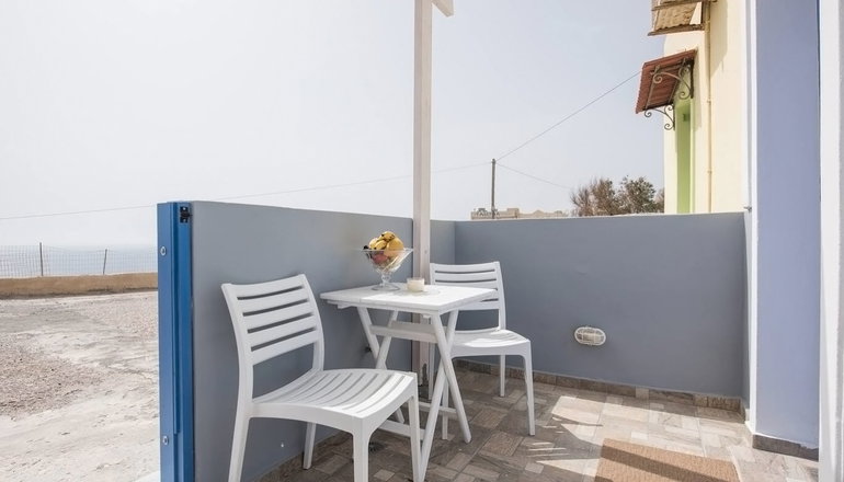 Santorita Suites