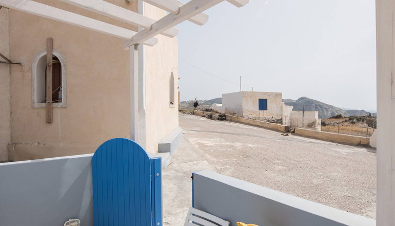 Santorita Suites