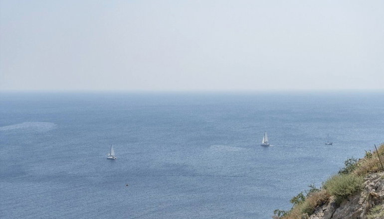 Santorita Suites