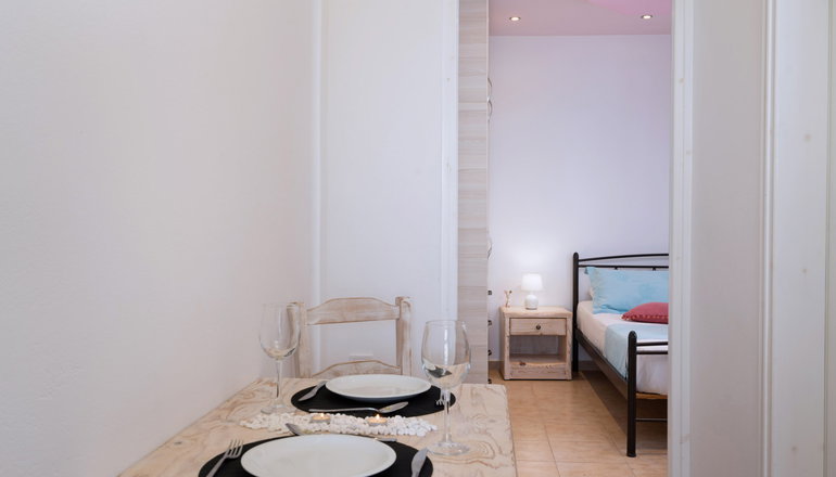 Santorita Suites