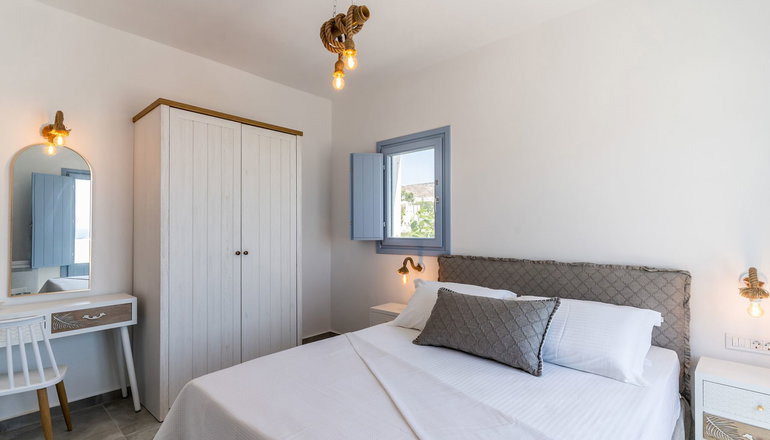 SantoRossa Luxury Villas - Εμπορείο, Σαντορίνη