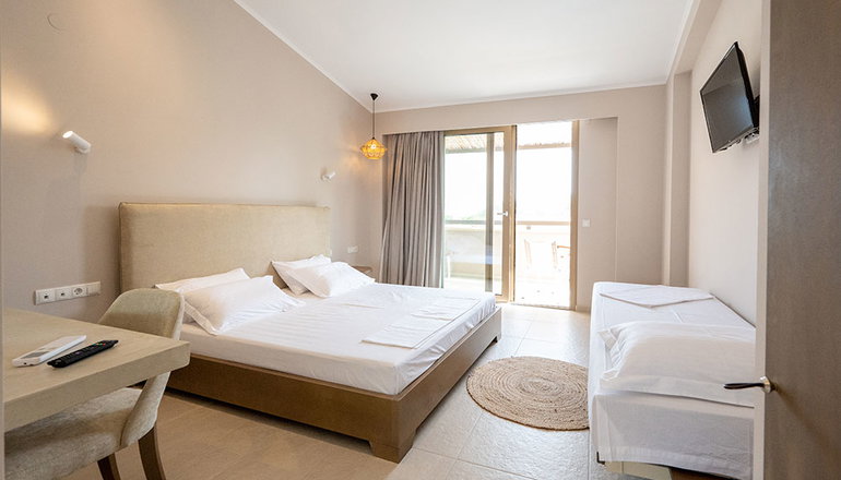 4* Scarabeo Hotel & Villas Parga