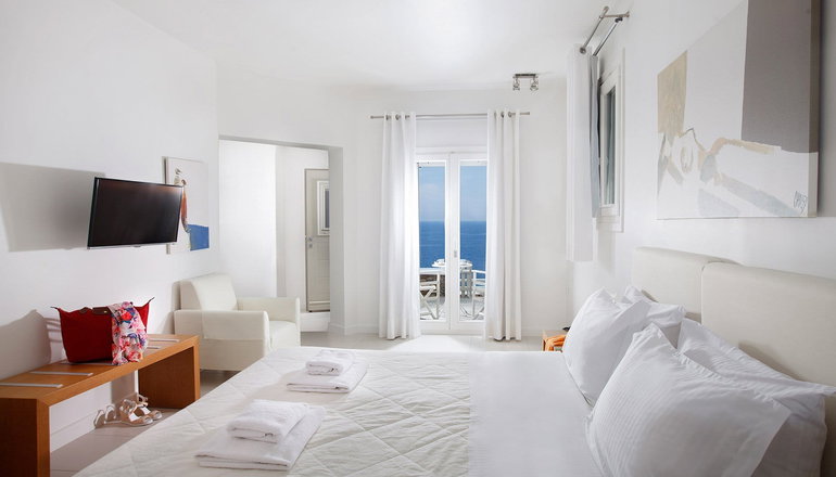 Selana Suites