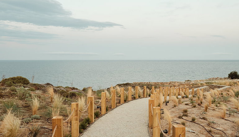 4* NOS Hotel & Villas - Φάρος, Σίφνος