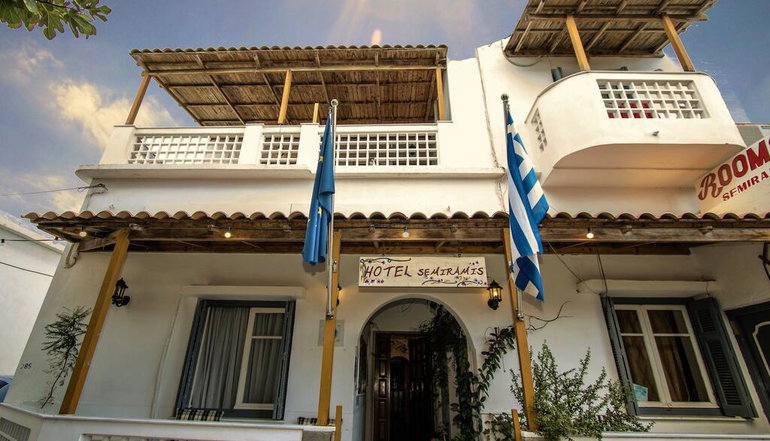 Semiramis Guesthouse - Αδάμαντας, Μήλος