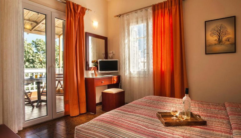 Semiramis Guesthouse - Αδάμαντας, Μήλος