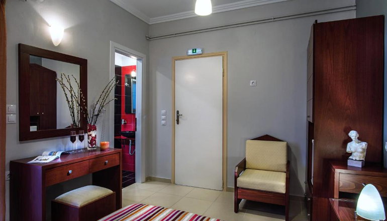 Semiramis Guesthouse - Αδάμαντας, Μήλος