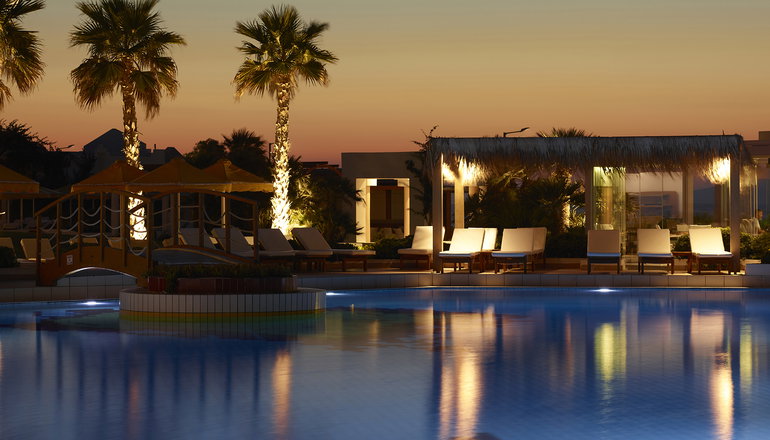 5* Serita Beach Hotel