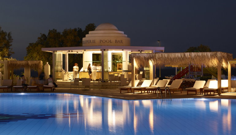 5* Serita Beach Hotel