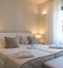 Sifnos House Rooms & Spa