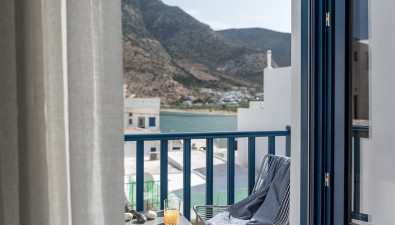 Sifnos House Rooms & Spa