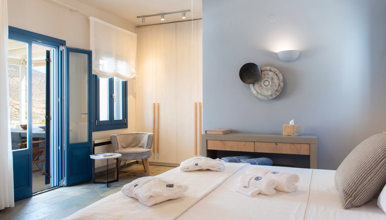 Sifnos House Rooms & Spa