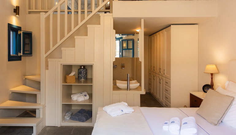 Sifnos House Rooms & Spa