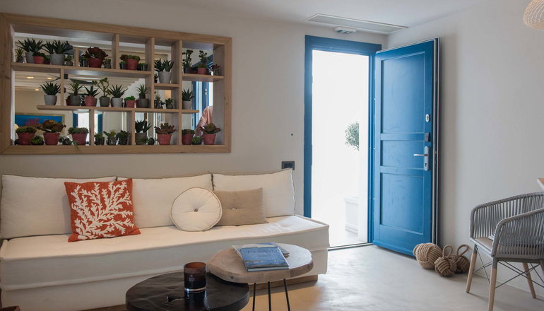 Sifnos House Rooms & Spa