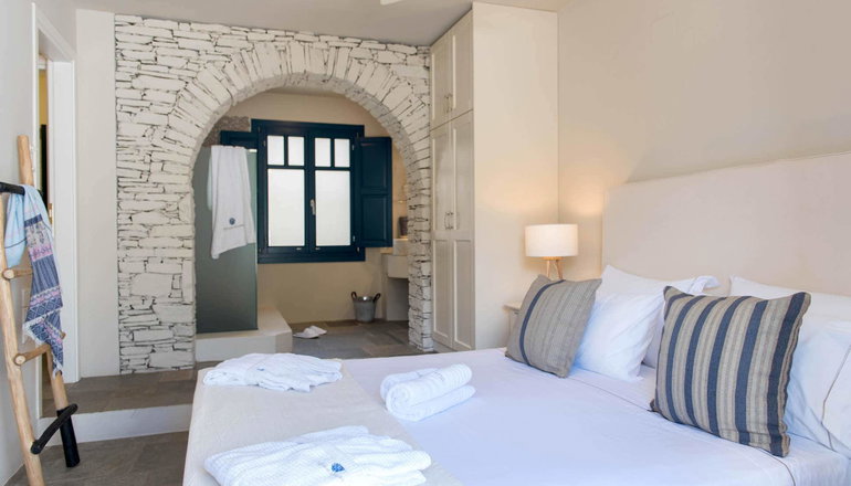 Sifnos House Rooms & Spa