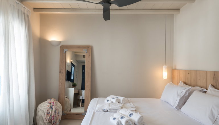Sifnos House Rooms & Spa