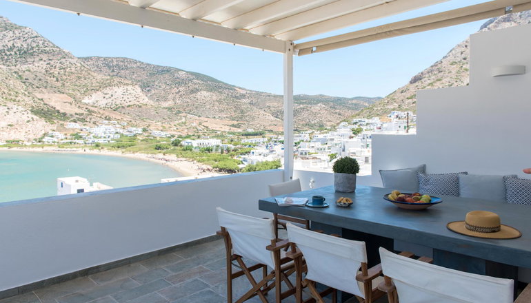 Sifnos House Rooms & Spa