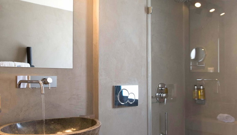 Sifnos House Rooms & Spa