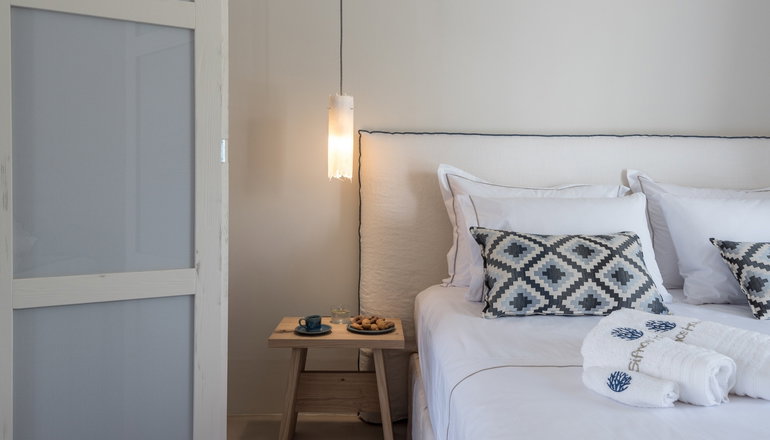 Sifnos House Rooms & Spa