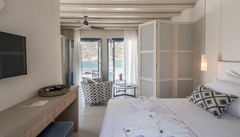 Sifnos House Rooms & Spa