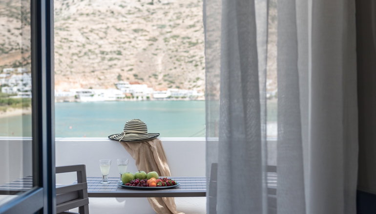 Sifnos House Rooms & Spa