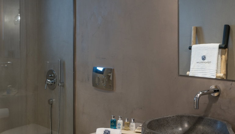 Sifnos House Rooms & Spa