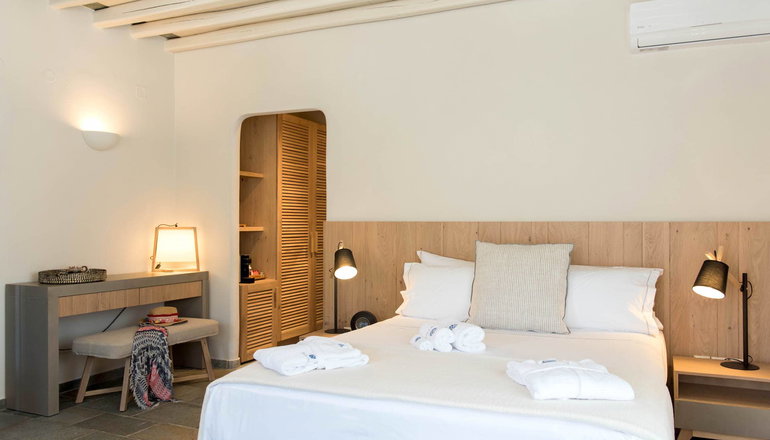 Sifnos House Rooms & Spa