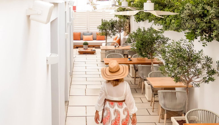 Sifnos House Rooms & Spa