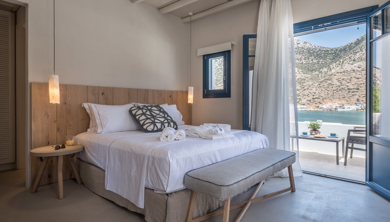 Sifnos House Rooms & Spa