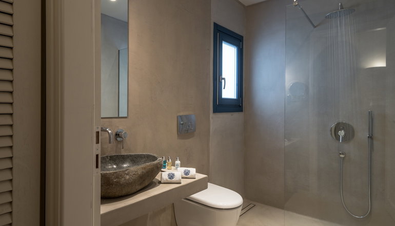 Sifnos House Rooms & Spa