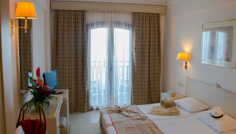 4* Creta Star Hotel