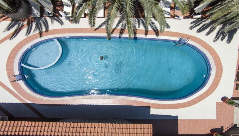 Simeon Hotel